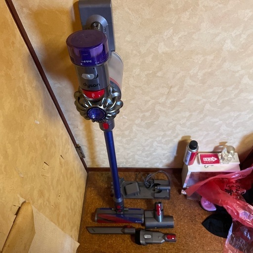 掃除機 Dyson V8 Slim Fluffy