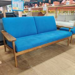 【愛品倶楽部柏店】karimoku (カリモク) 木製アームワイドソファ＆スツール WD43033089＆WD43060003 1700mm 無垢材