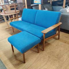 【愛品倶楽部柏店】karimoku (カリモク) 木製アームワイドソファ＆スツール WD43033089＆WD43060003 1700mm 無垢材