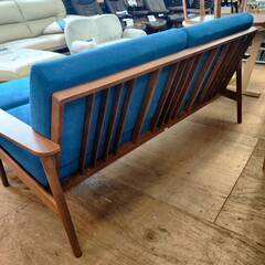 【愛品倶楽部柏店】karimoku (カリモク) 木製アームワイドソファ＆スツール WD43033089＆WD43060003 1700mm 無垢材