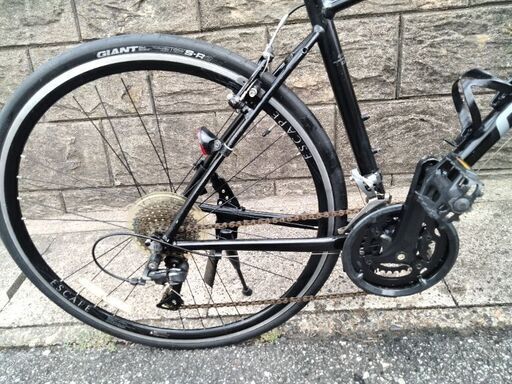 ジャイアントクロスバイク マットブラック 700C直接取りに来れる方限定