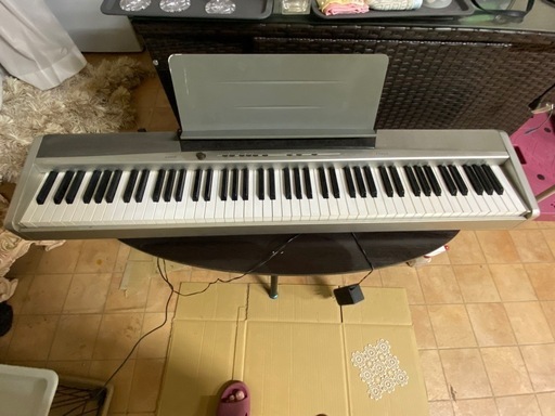 キーボードピアノ