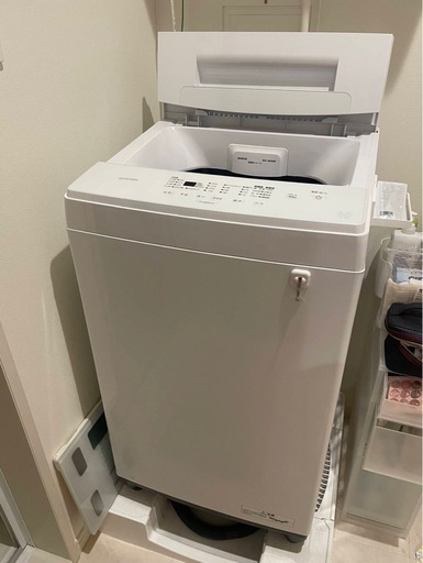 アイリスオオヤマ　洗濯機6キロ　1年半使用\n