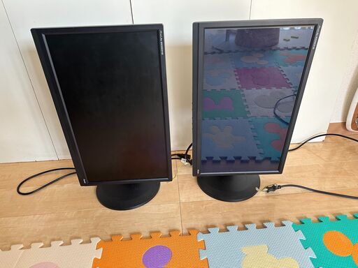 PCモニター１つ　iiyama 21.5インチ たて＆よこ切替可