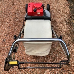 売約済み⚠️自走式ホンダHRA215EXロータリーモア・芝刈機・草刈機・農業機械・お庭・広場・休耕田の管理に❗️