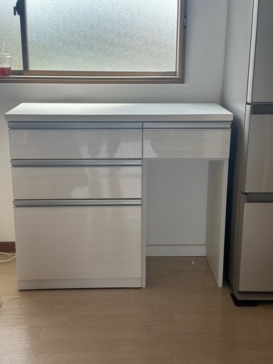 ニトリオーダーカップボード6万程で購入