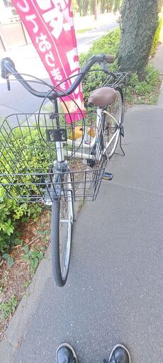 【リサイクルショップどりーむ鹿大前店】No.1652　自転車　27インチ　カゴ付　ライト付き　切り替え付き　写真参照