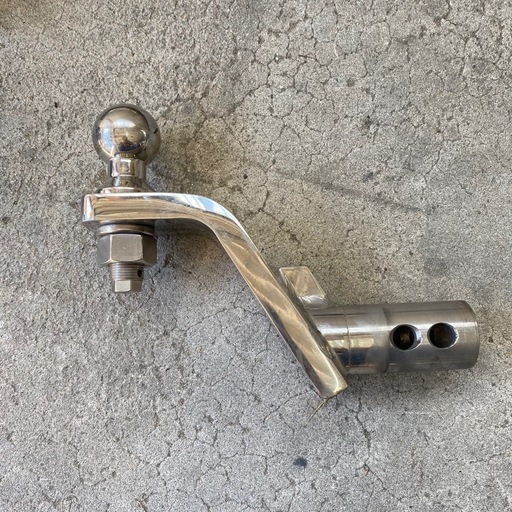 ☆ タイトジャパン ヒッチ メンバー ステンレス アルファード 20