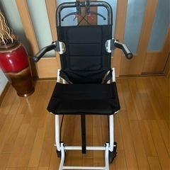 折りたたみ車椅子