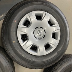 ハイエース トヨタ　スチールホイール 6H エコピア　新車外し　24年2週　ホイールキャップ付き