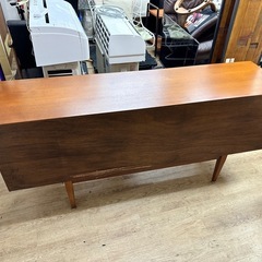 ⭐️激安価格⭐️Jentique サイドボード ヴィンテージ 家具 高品質 木製 レトロ デザイン家具 アンティーク コレクターズアイテム 収納家具