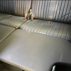 ハイエース　ワゴン10人乗り　ベットキット