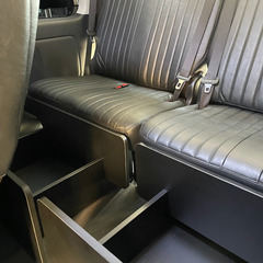 ハイエース　ワゴン10人乗り　ベットキット