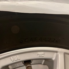 ヤリスクロス16インチ　スタッドレスタイヤ4本