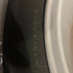 ヤリスクロス16インチ　スタッドレスタイヤ4本