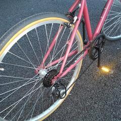 中古自転車３２５２　クロスバイク　２６インチ　６段ギヤ　ワイヤー錠　ライトは付属していません 中古自転車3252 クロスバイク 26インチ 6段ギヤ ワイヤー錠