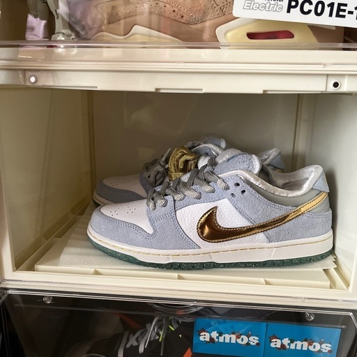 Sean Cliver × Nike SB Dunk Low Holiday Special\n