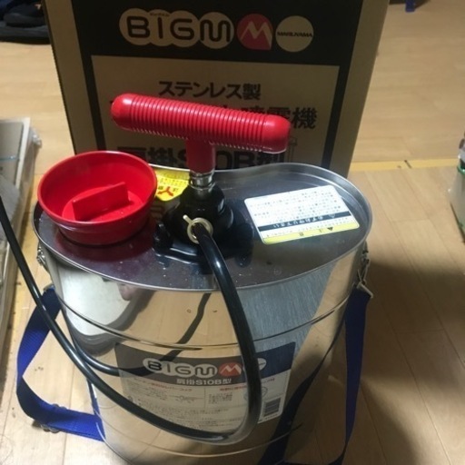 ステンレス製肩掛け式人力噴霧機　使用回数1回　ほぼ新品