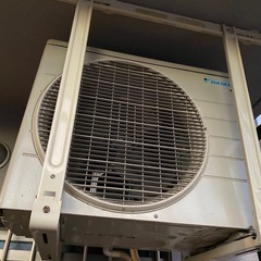 エアコン（ダイキン　2022年製）
