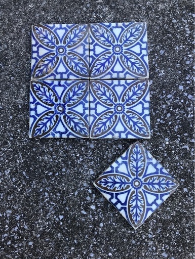 レトロタイル(年代物) サイズ15×15厚み1.6センチ 60枚セット（内1枚