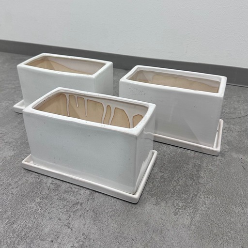 新品　保管品　観葉植物　植木鉢　３個セット　白　陶器