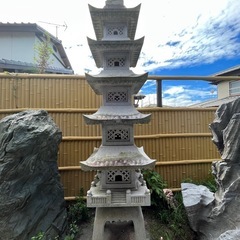 日本庭園 五重塔(高さ3m)