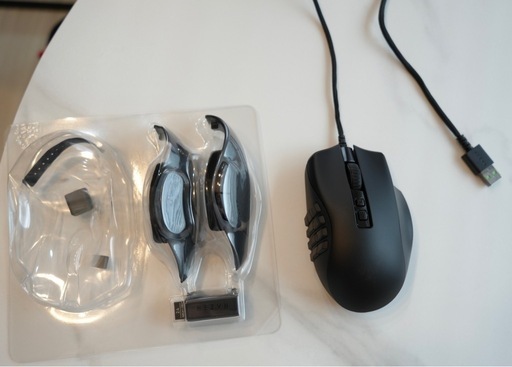 Razer レイザー Naga V2 Pro ゲーミングマウス 最大19+1ボタン 多ボタン 多ボタンマウス サイドボタンを2/6/12ボタンに付け替え可能 ホイールの感度調節 チルトホイール HyperSpeed Wireless Bluetooth オプティカルスイッチ ファイナルファンタジーXIV 推奨デバイス