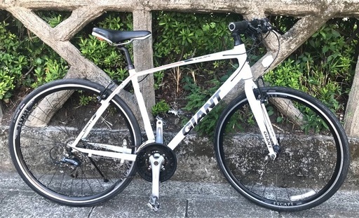 GIANT      escapeRX 3×9スピード