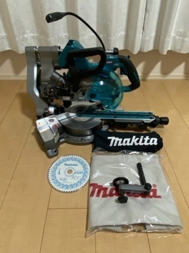 新品未使用　マキタ　充電式スライドマルノコ　LS009G MAKITA