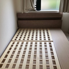 使用半年美品】【フランスベッド】クイーンサイズベッドフレーム 