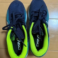 asics ライトレーサー(22.5cm)