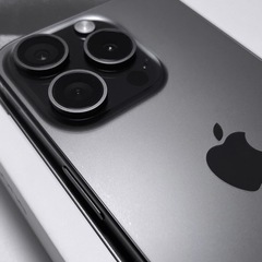 iPhone15pro 128GB SIMフリー　ブラックチタニウム