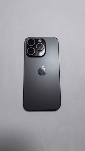 iPhone15 Pro 128GB ブラックチタニウム SIMロックなし iPhone 15 Pro