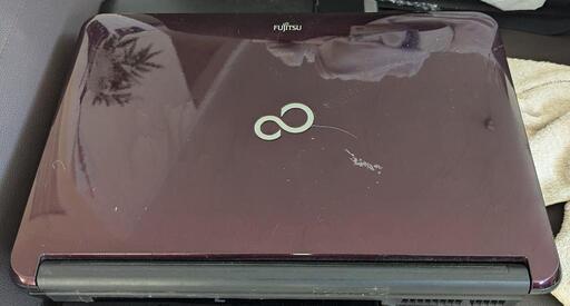 1年保証（Windows 11+Office2021年）FUJITSU LIFEBOOK AH56/D