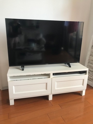 テレビ　50インチ
