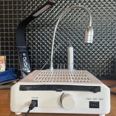 ネイリストさん、アイリストさん、アロママッサージ