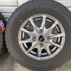 スタッドレスタイヤ　145/R12 軽トラ・軽バン　