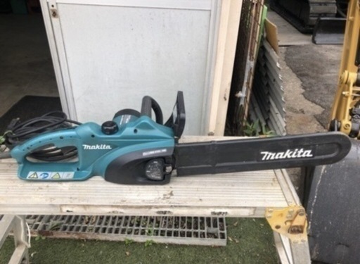 中古　マキタ電動チェーンソー②