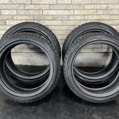 20249154【札幌】215/45R18スタッドレス　冬タイヤ　ノア　ヴォクシー　B4　レガシィワゴン
