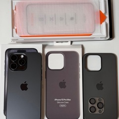 iPhone 15 Pro Max 256GB 純正ケース付き