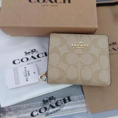 新品　コーチCOACH　二つ折り財布