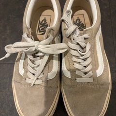 本日17時以降お渡しOK VANS スニーカー　23.5