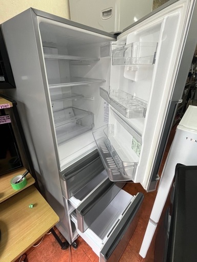 1541 送料設置無料 新生活 アクア 大型冷蔵庫 355L ⚪️安心の保証付き アクア 大型冷蔵庫 355L (安心の6ヶ月保証