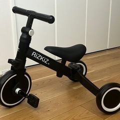 室内使用のみの美品！三輪車とキックバイク2way