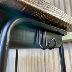 懐かしい！【木工屋の学校机】勉強机　テーブル　ヘリンボーン天板　つや消し黒