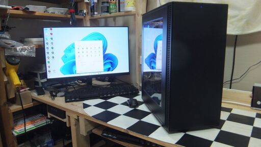 ゲーミングPC　Core i7 8700K搭載マシン  GTX1070Ti