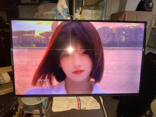 液晶テレビ 50インチ　2019年