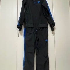 極美品★アディダスオリジナル：スノーウェア