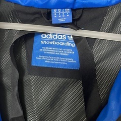 極美品★アディダスオリジナル：スノーウェア