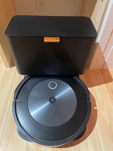 iRobot Roomba j7＋　ロボット掃除機